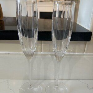 Williams  Sonoma Dorset Champagne Flutes